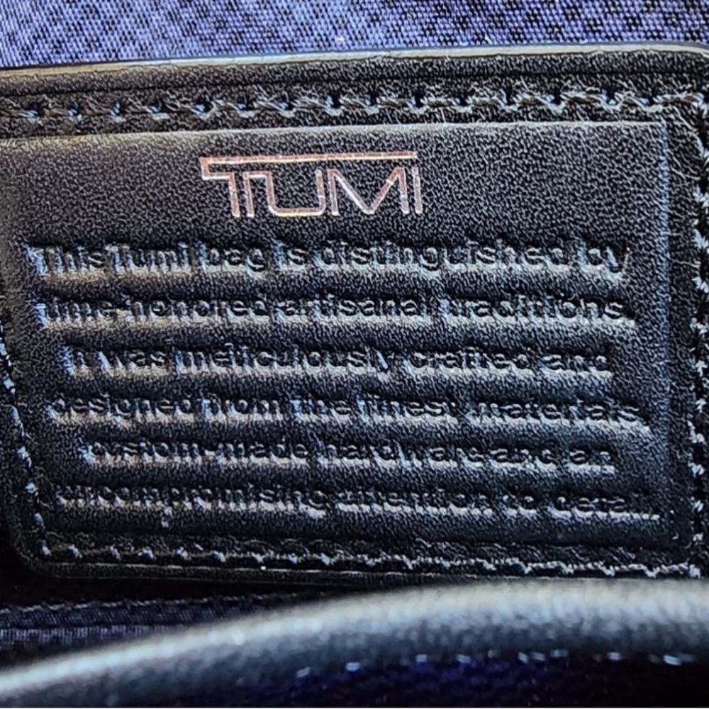 Tumi Leather Wristlet, Authentic Tumi